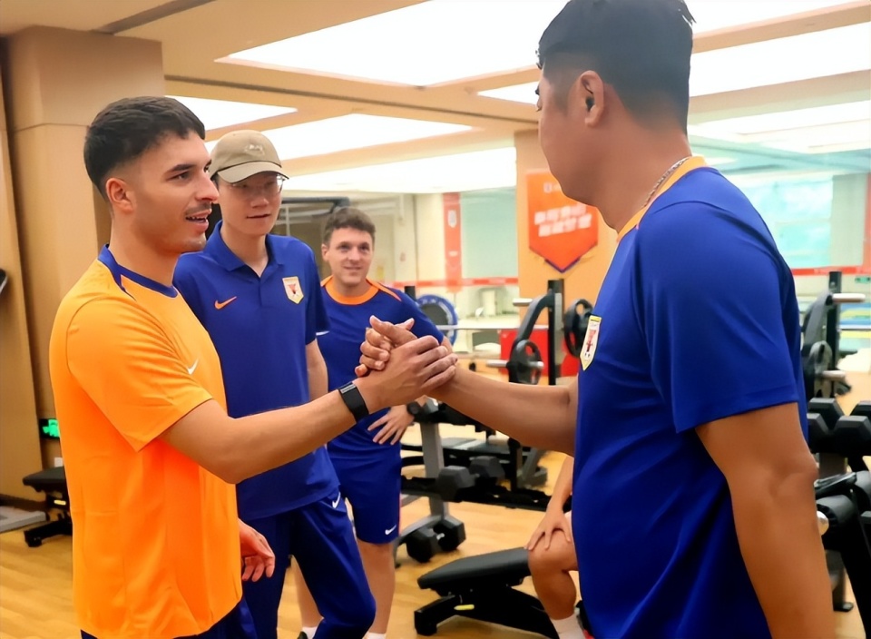 竟只是一个, Zg, OwtPY 竟只是一个, Zg, OwtPY