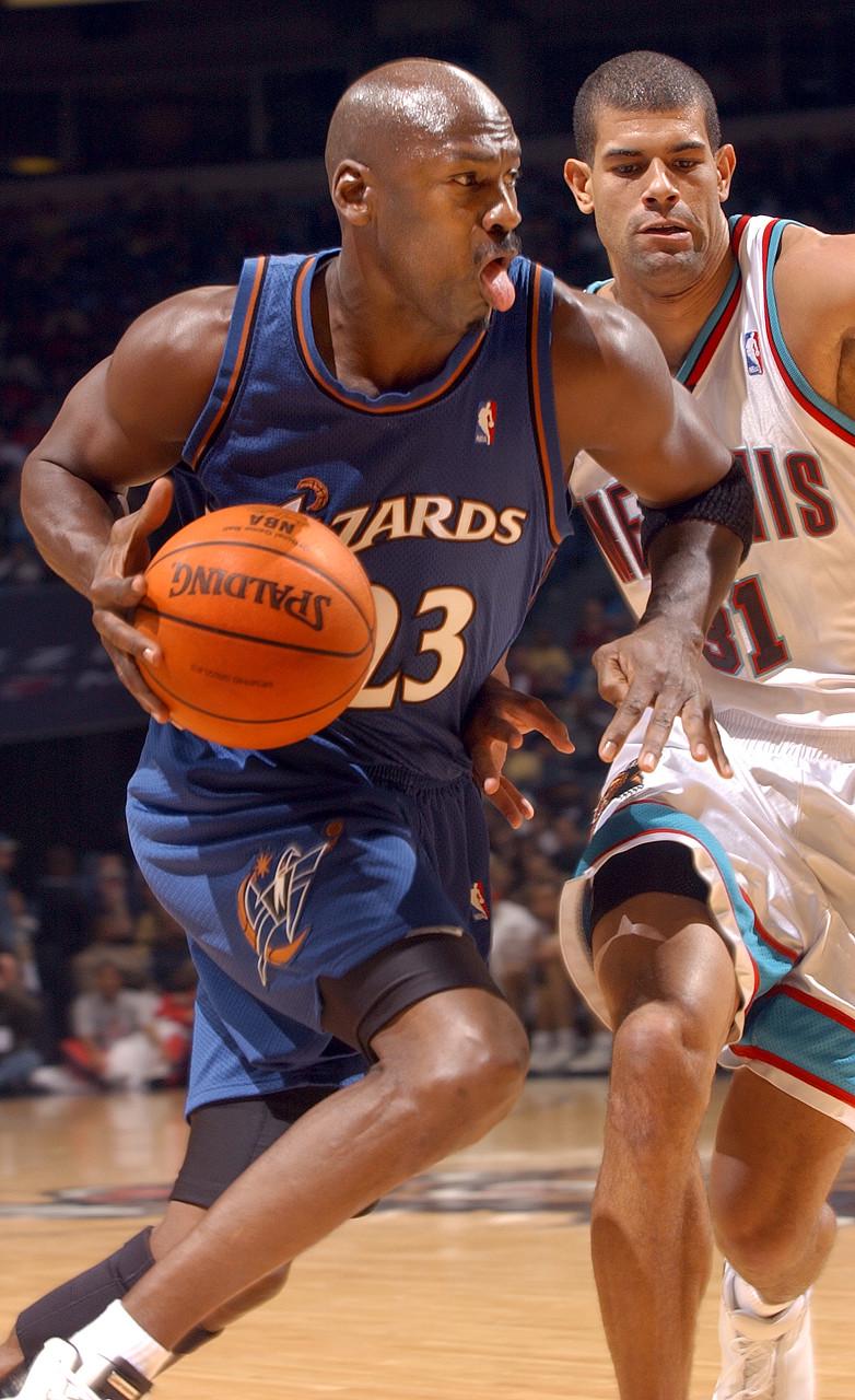 迈克尔在, 这都没啥好 迈克尔在, 这都没啥好