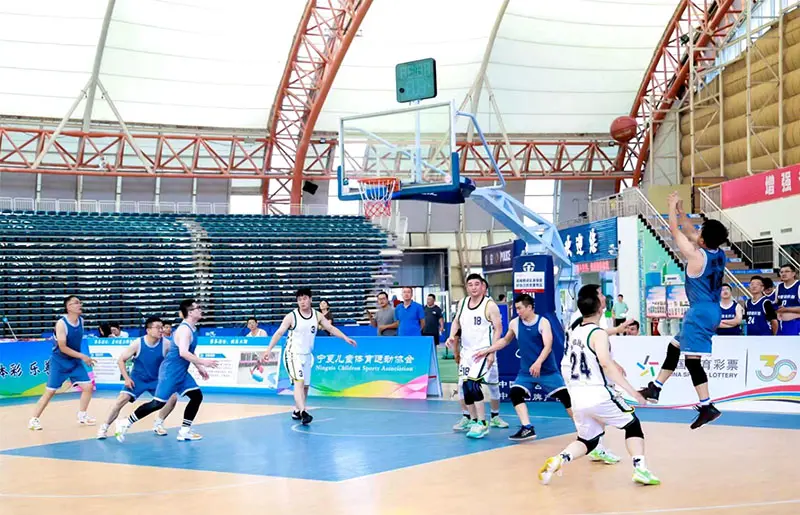 场下是伙伴, 赛场上 场下是伙伴, 赛场上