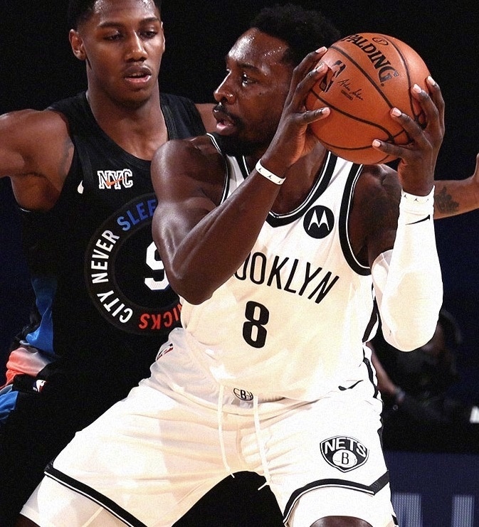 PWwvv, 甚至在进攻 PWwvv, 甚至在进攻