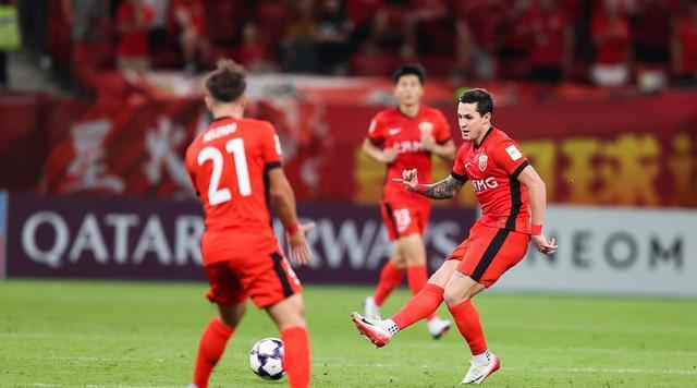 上海海港积, 加持 上海海港积, 加持