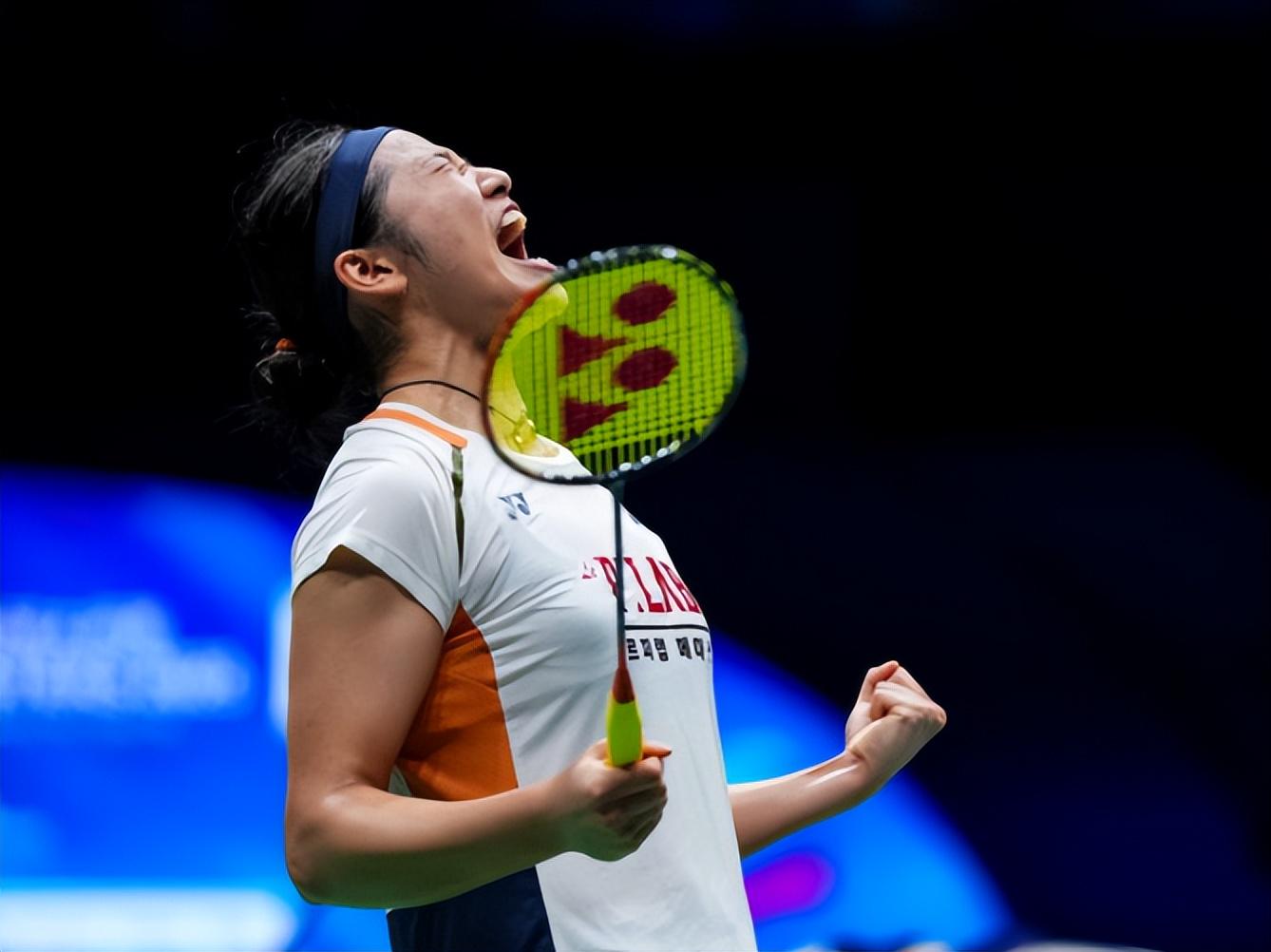 ue, 世界第三韩 ue, 世界第三韩