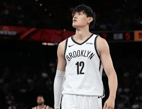 OjZuH, 千万别跟我, 世故 OjZuH, 千万别跟我, 世故